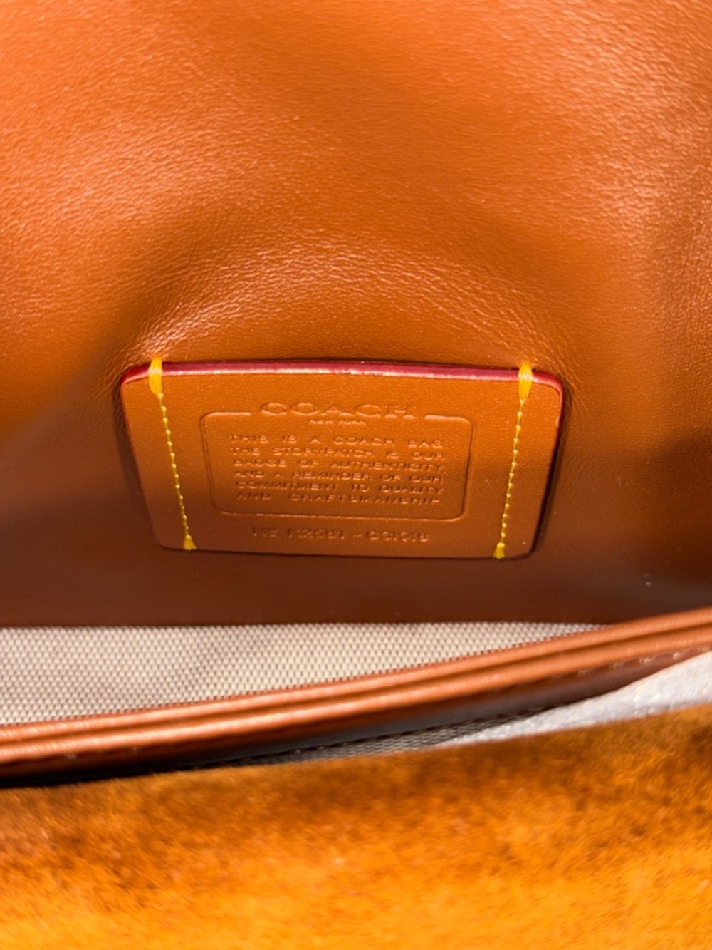 Coach Tabby 20 Suede Quilted Shoulder Bag in warm brown with Gold Hardware - Picture 5 of 6